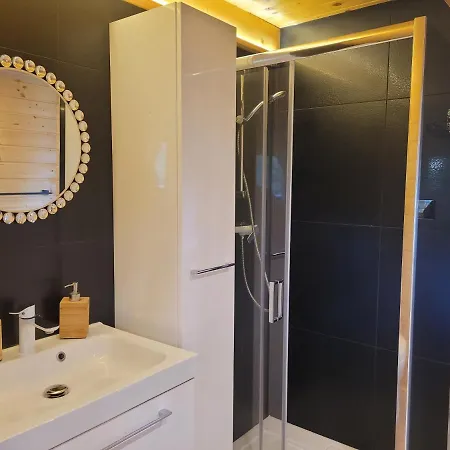 Slope House Holiday home Lipowa